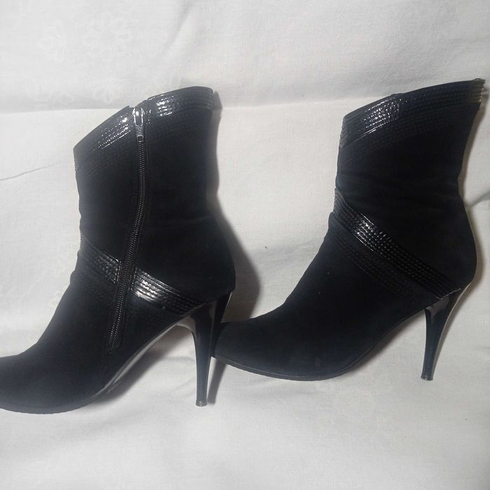 Напівчоботи демісезонні замшеві фірма Bosca