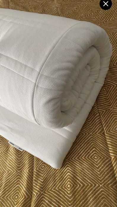 Sobrecolchão cama solteiro