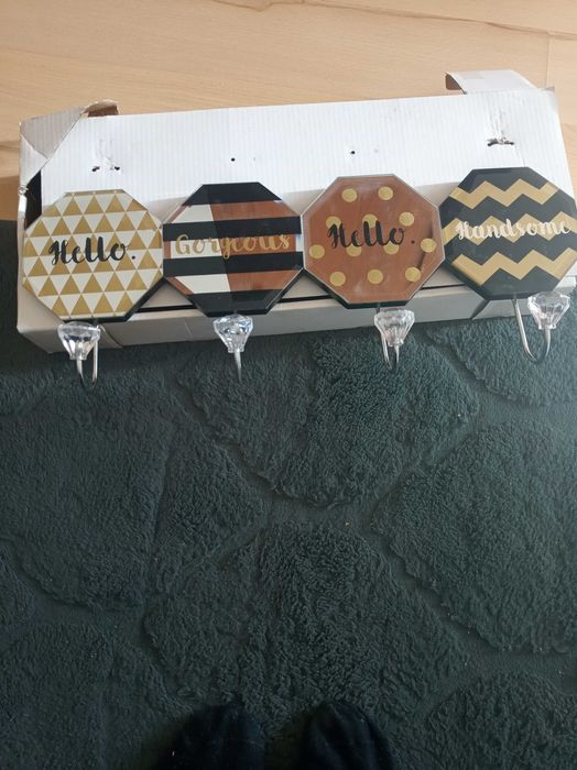 Nowy Wieszak na ubrania haczyki