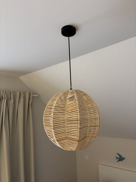 Lampa sufitowa zyrandol kula rattan