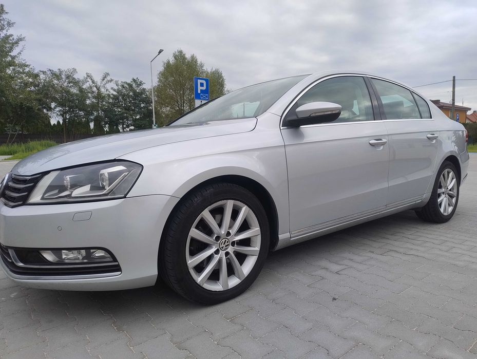 VW Passat Limousine Highline automat 177KM 2.0 TDI bluemotion