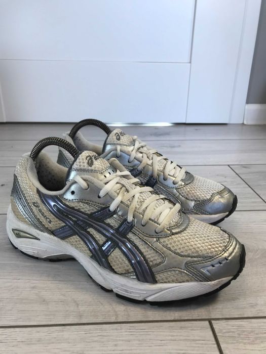 Buty ASICS Gel-Nimbus rozm. 39,5 vintage