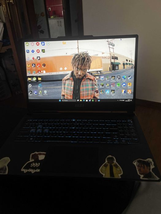 Portatil Gaming MSI Cyborg A12VF