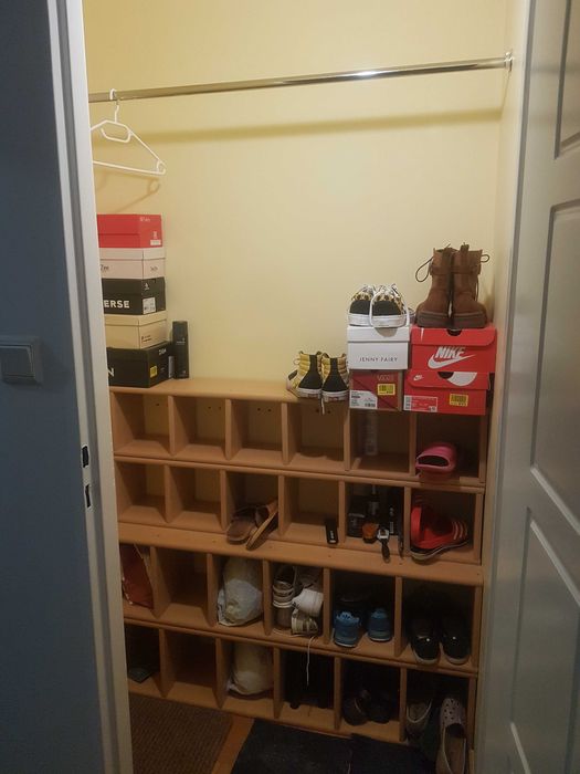 od zaraz 690zł Kobiecie pracującej pokój  na os. Leśna Dolina
