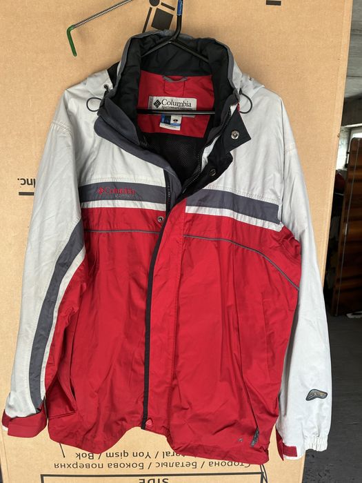 Лыжные штаны и куртки