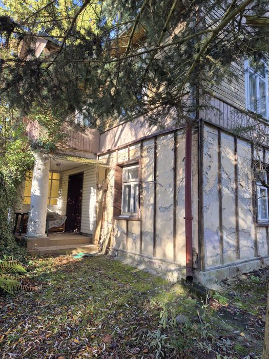 Sprzedam 1/4 Willi Nałęczów blisko centrum