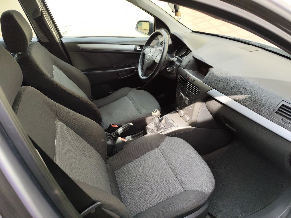 Opel Astra 1.3 cdti