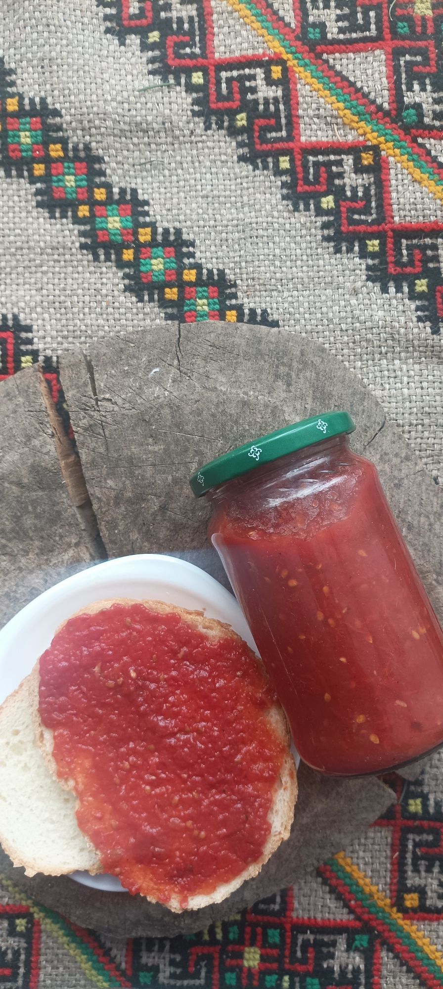 Продам кетчуп з домашніх помідорів