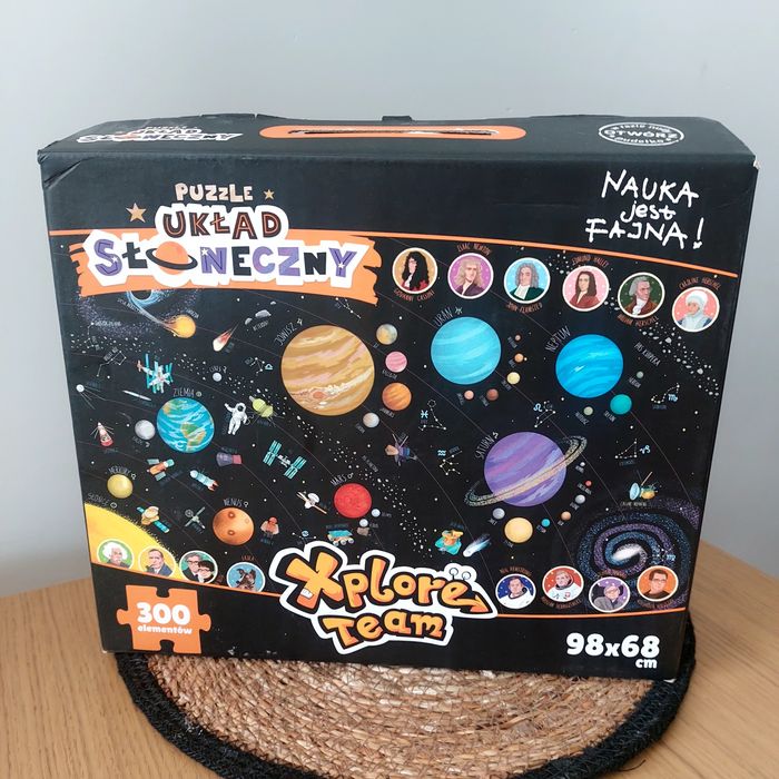 Czuczu Puzzle układ słoneczny 300 el. Kapitan nauka