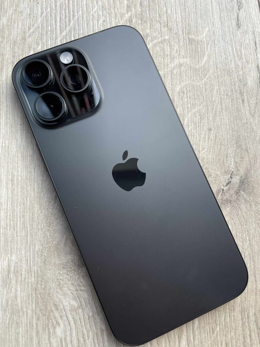 iPhone 16 Pro Max Gratis Case nowy