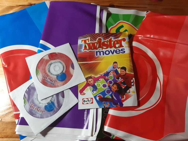 Gra "Twister Moves"