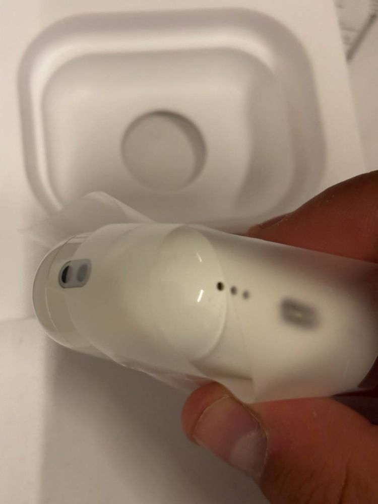 Sprzedam AirPods Pro 2 type C zaplombowane