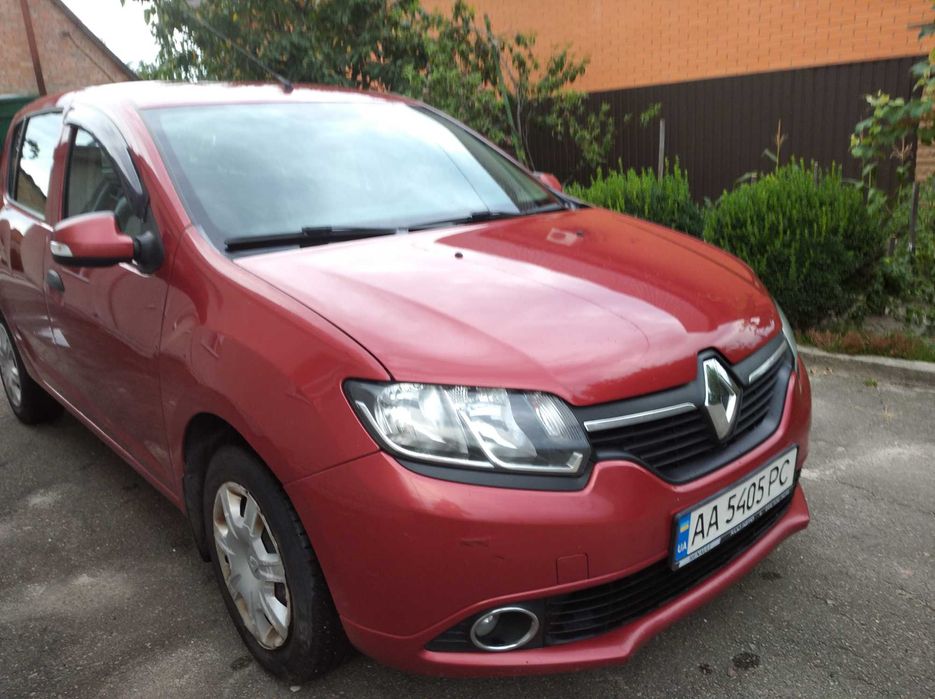 Рено Сандеро 2016рік