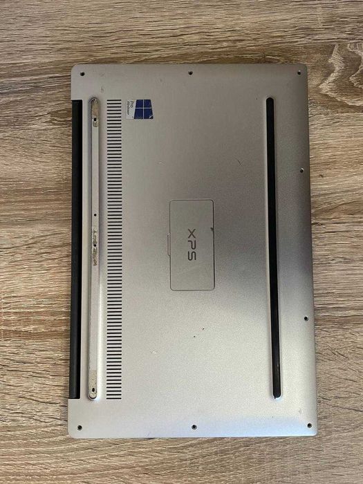 Ноутбук компактний Dell XPS 13 9360 | I5-7200U | Full HD | RAM -8Gb
