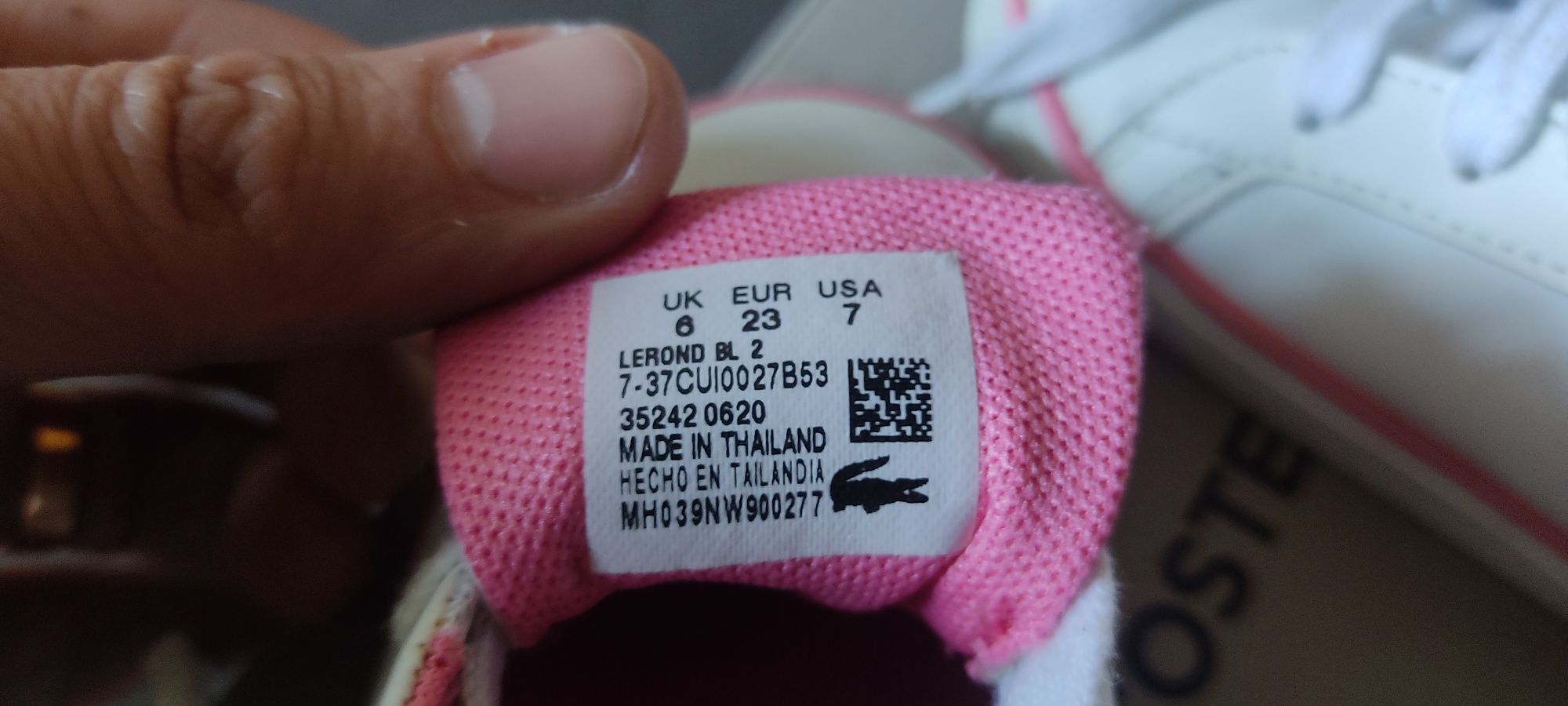 Sapatilhas Lacoste menina tamanho 23