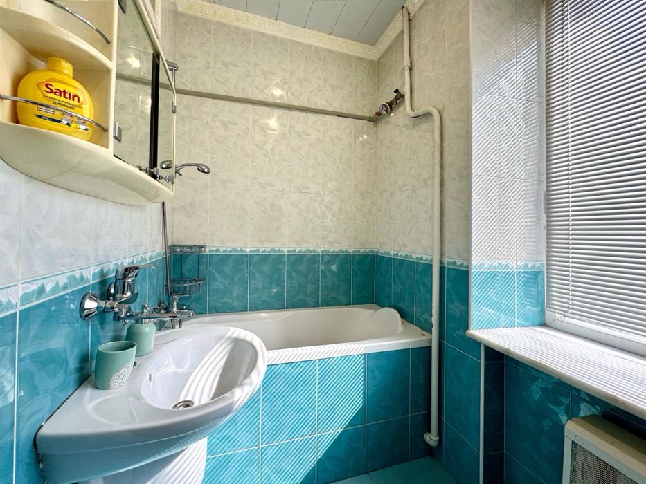 Здаю в оренду 3к квартиру в самому центрі міста. ц1