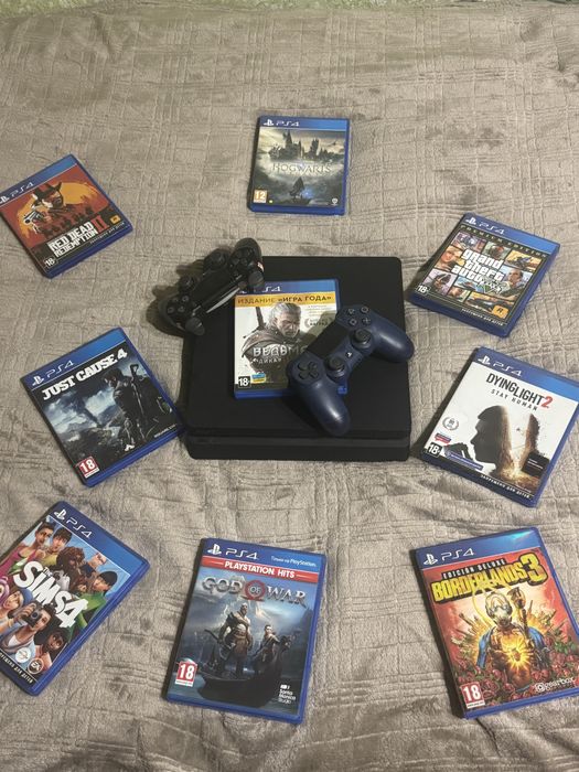 PS4 slim гарний подарунок дитині на новий рік)