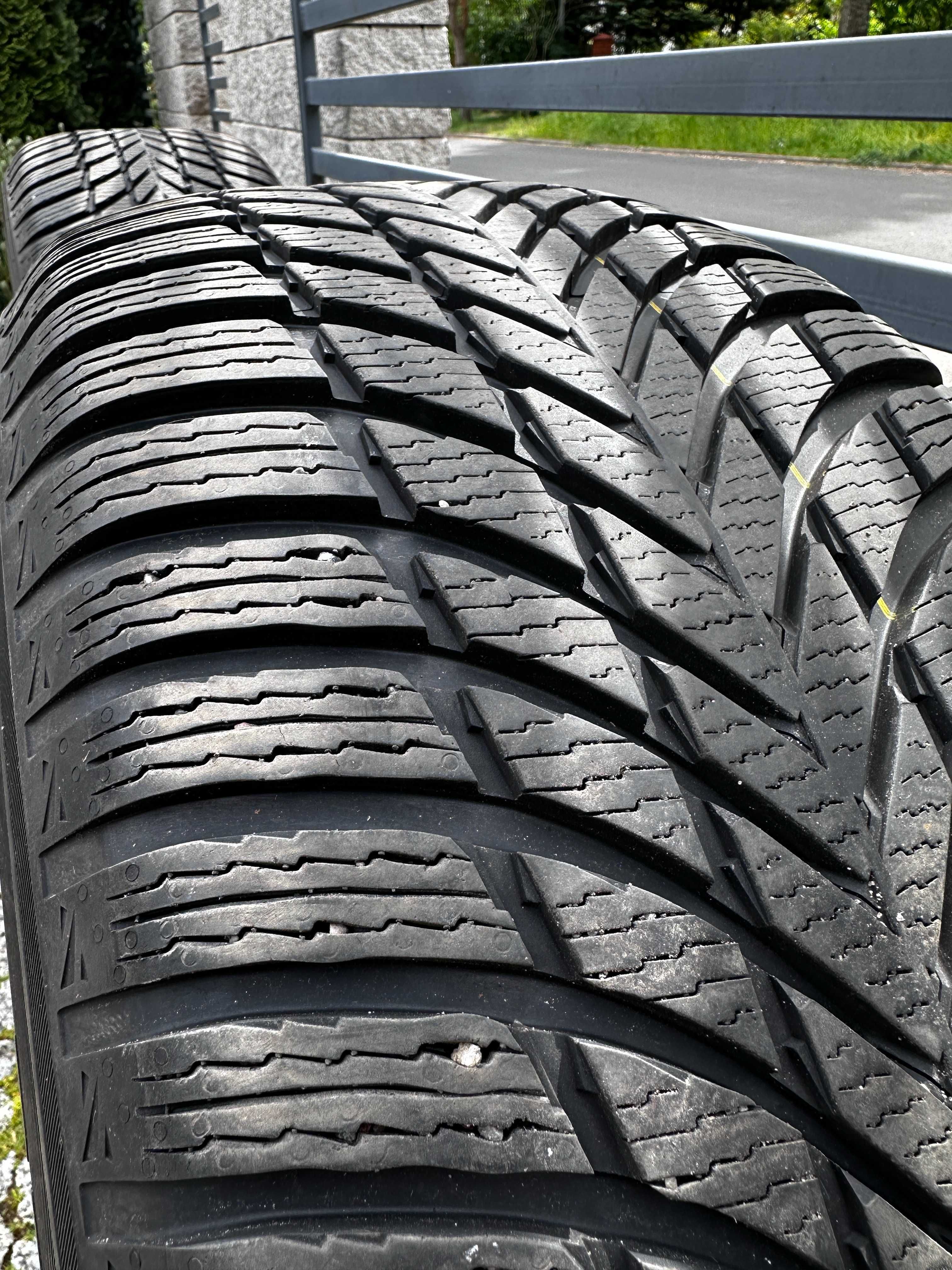 Opony zimowe Nokian Tyres Snowproof 2 SUV
275/50 R20 113 V XL