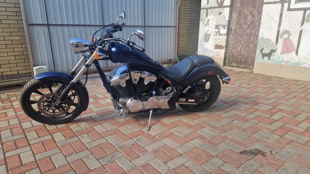 Мотоцикл Honda VT 1300CX Fury 2019