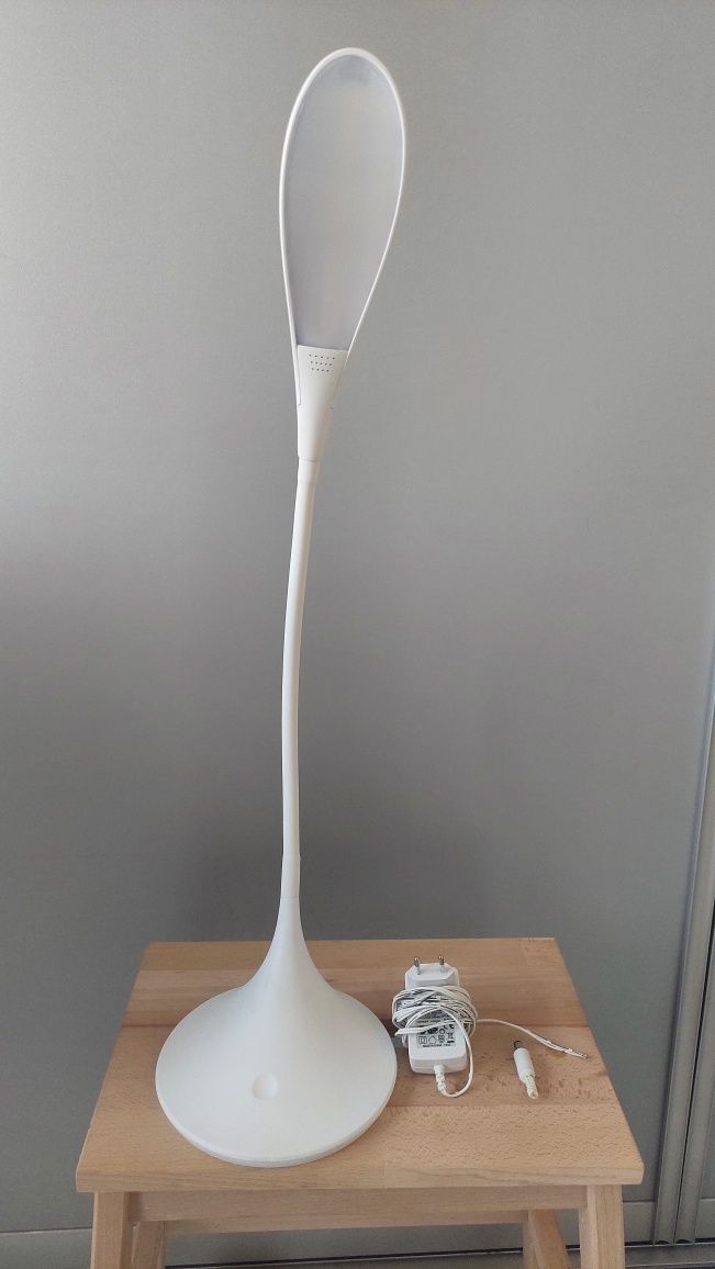 Lampka ledowa na biurko