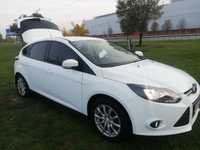 Продам автомобиль FORD FOCUS 2013