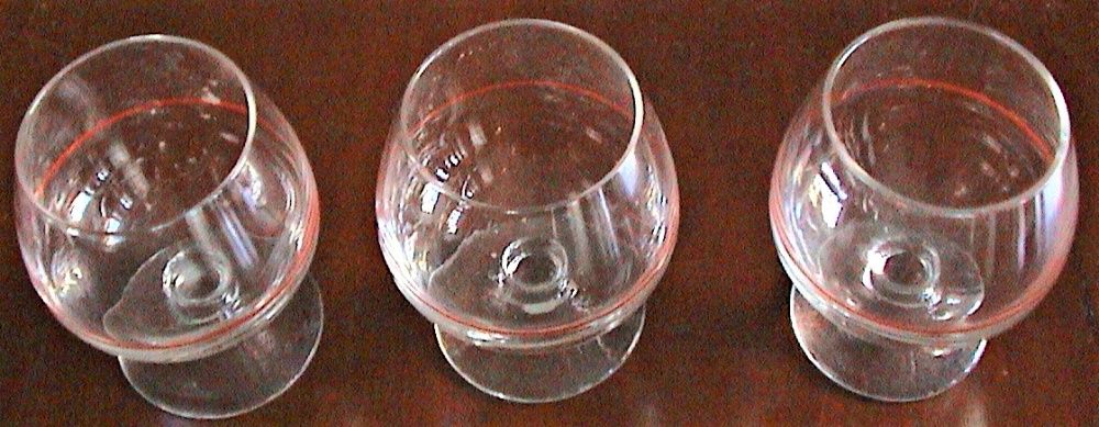 Cálices/balão-Anos 70-O preço é o de cada uma das 3 peças.
