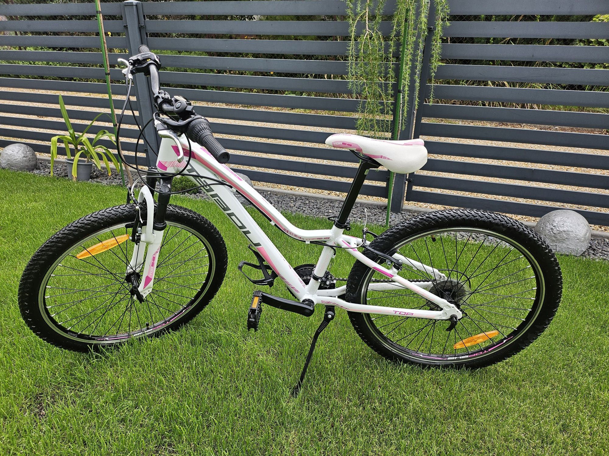 Rower tabou topshe 1.0, koła 24" biało-różowy