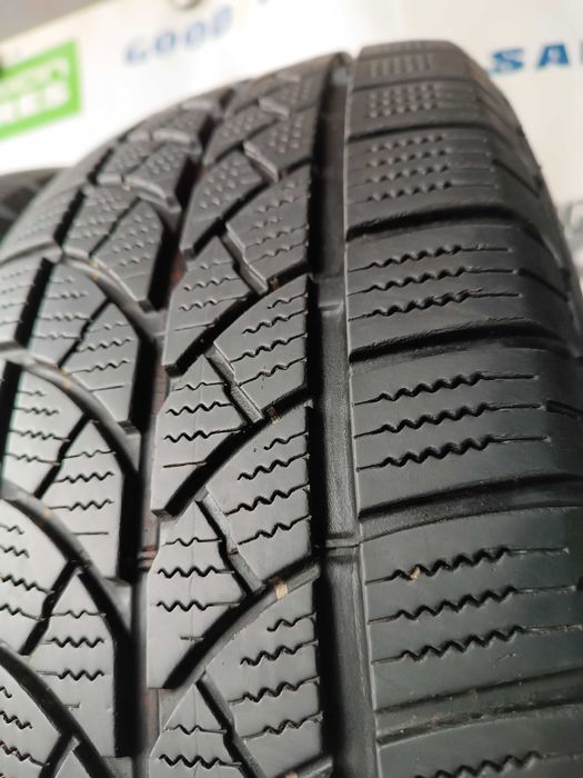 Зимові шини 215/65 R16C Bridgestone blizzak lm18c