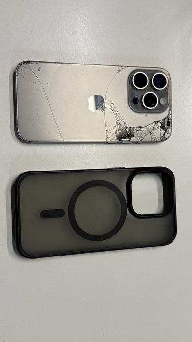 iPhone 15 Pro 256 Natural Titanium Neverlock