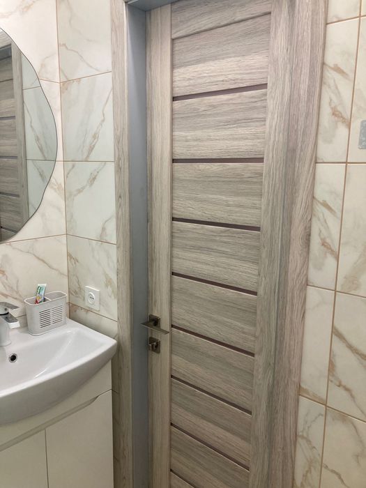 Квартира 4-кімнатна на болгарах