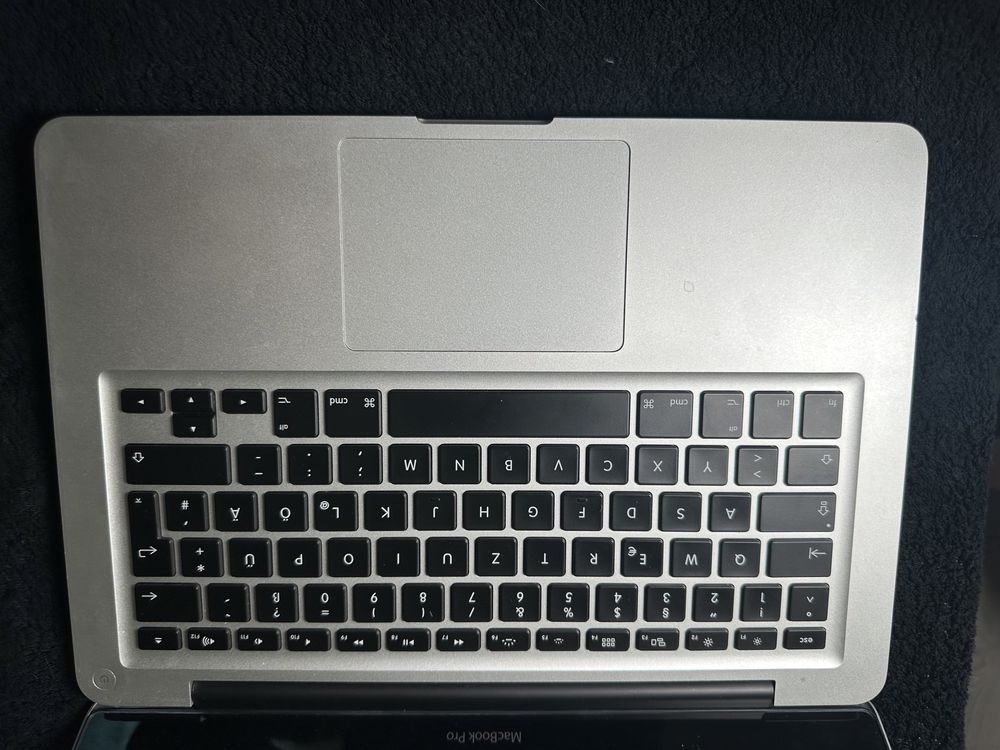 Macbook pro a1278 uszkodzony