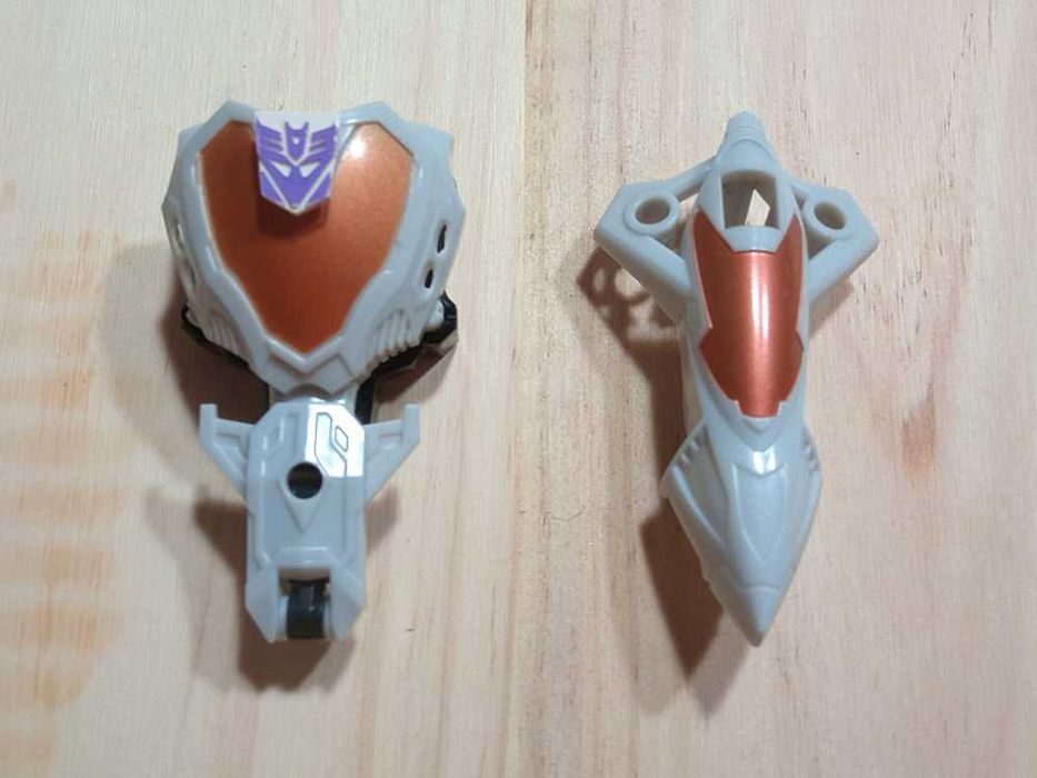 Transformers Construct-Bots Starscream - Peças