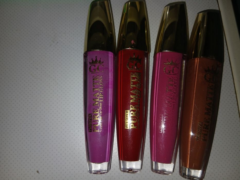 Матові блиски для губ