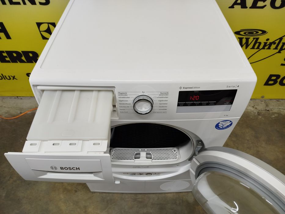 Сушка для одягу фірми Bosch, модель WTH85VH0