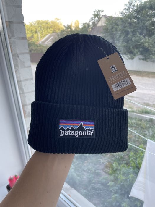 Новая оригинальная шапка Patagonia