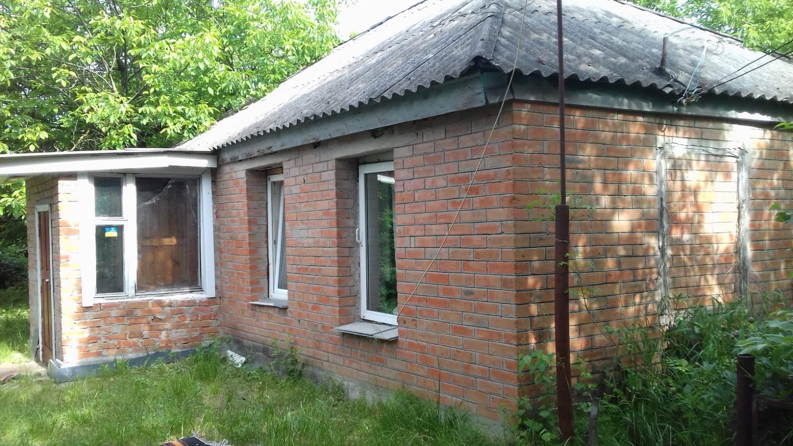 Приватезированный дом с землей