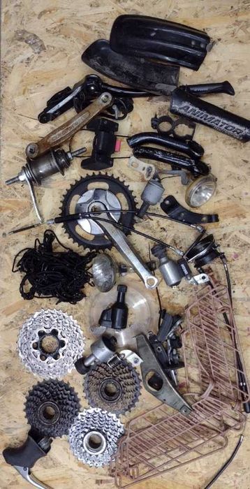 Zestaw pudło pakiet części rowerowych