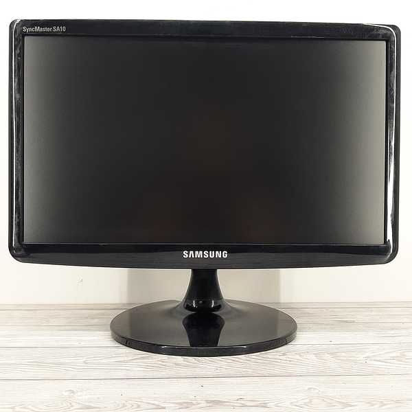 Монитор Samsung S19A10N (LS19A10NS) Glossy Black