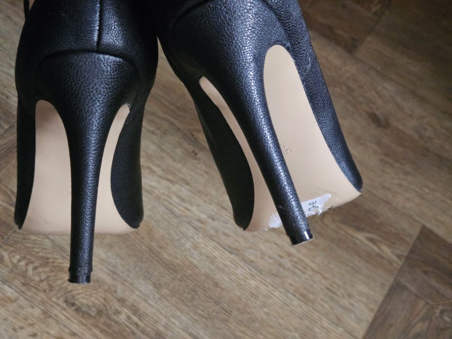 ботильйони 38 чоботи high heels демісезон