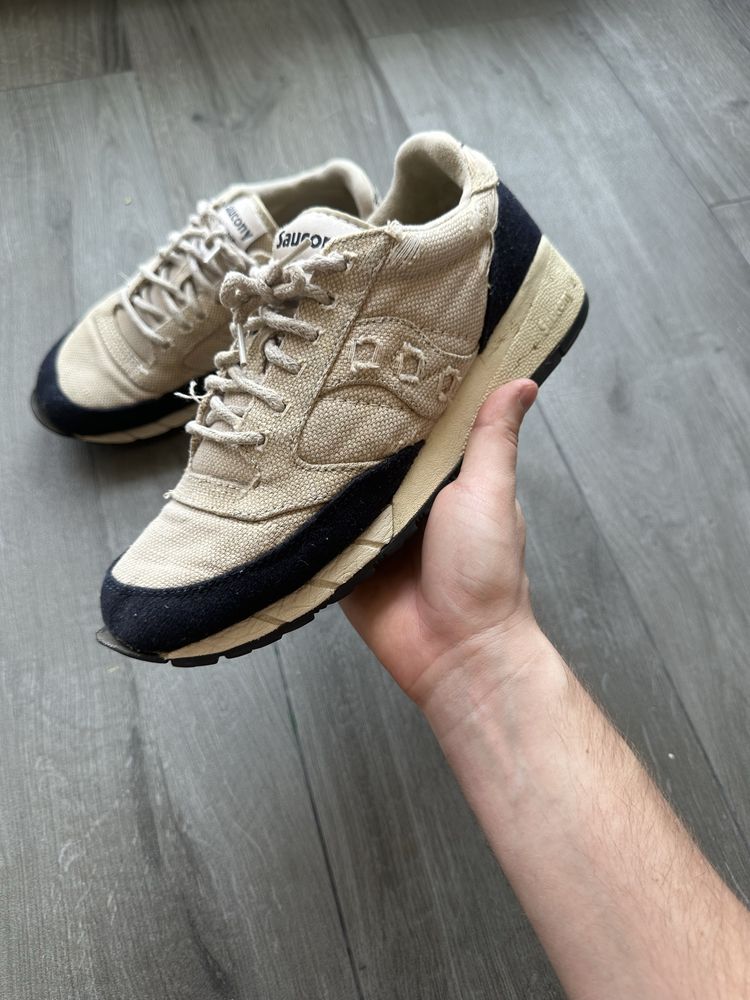 Saucony Jazz.