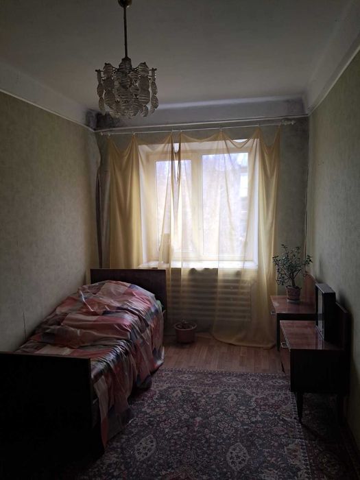 Снижение цены ! Продам 2-х комнатную квартиру на Матросова . Rn