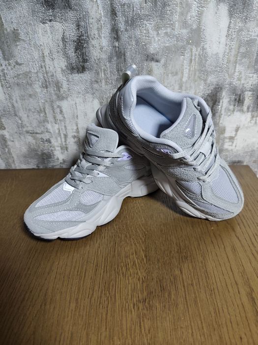 Продам круті кроси