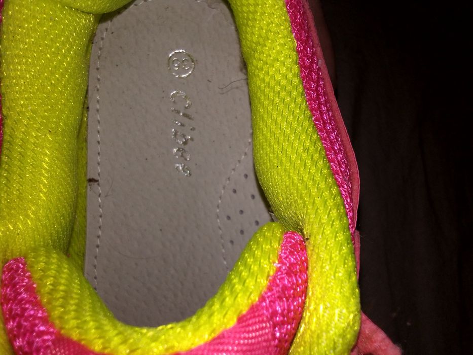 Кроссовки 36 . 22см по стельке