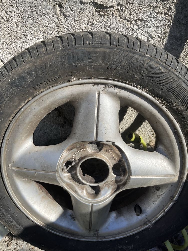3 jantes do ford fiesta