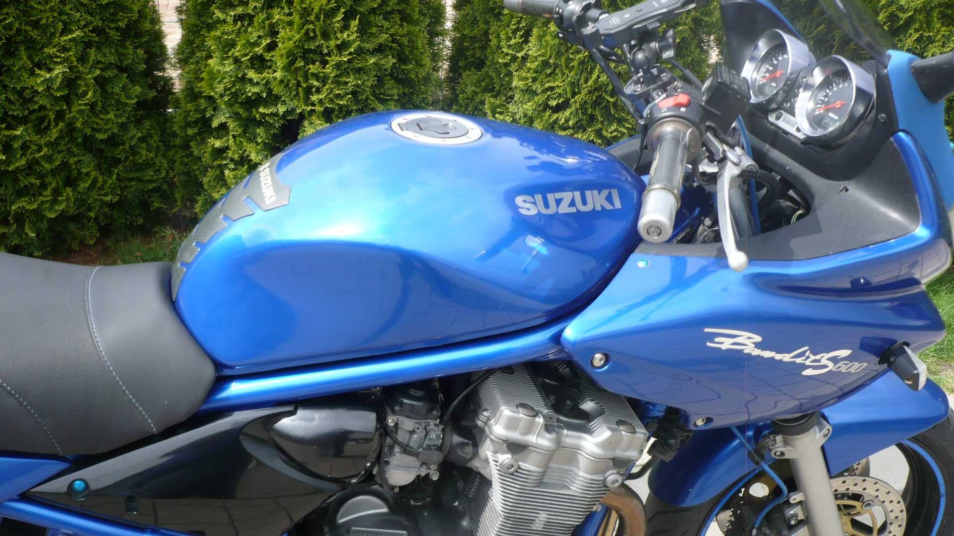 Suzuki Bandit 600 S 2004r olejak.