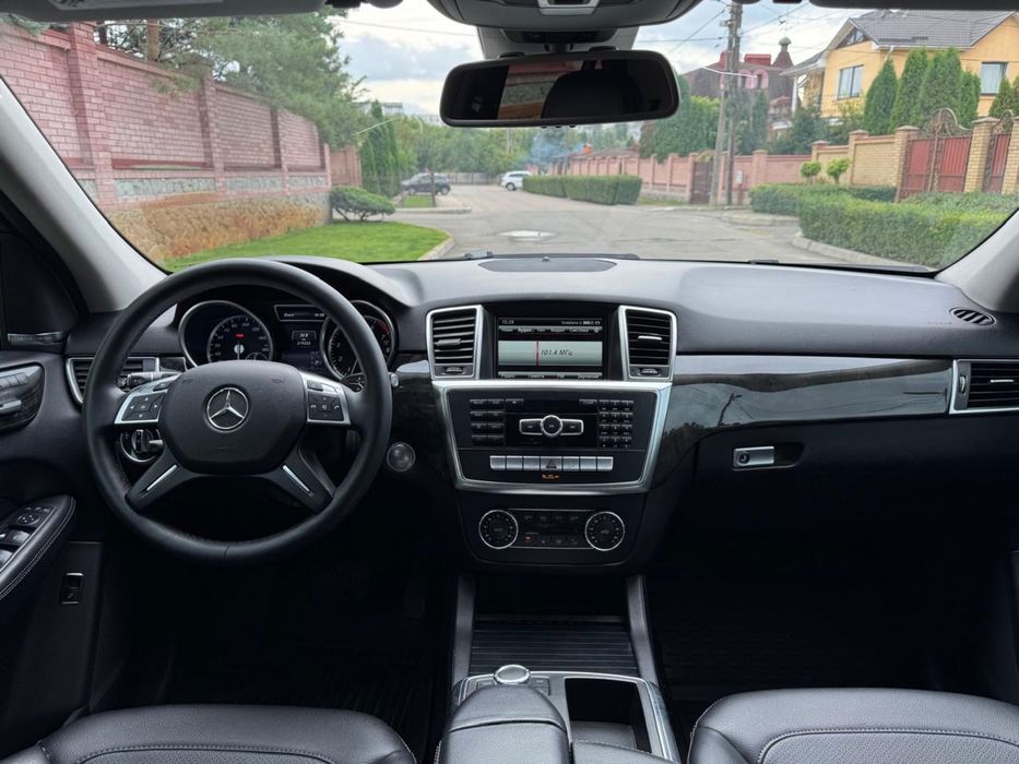 Mercedes-Benz ML 2014