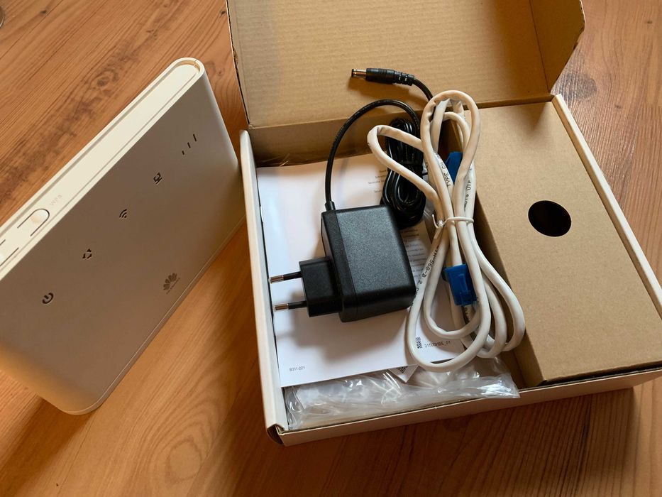 Роутер 4G Huawei 4GRouter2 B311-221