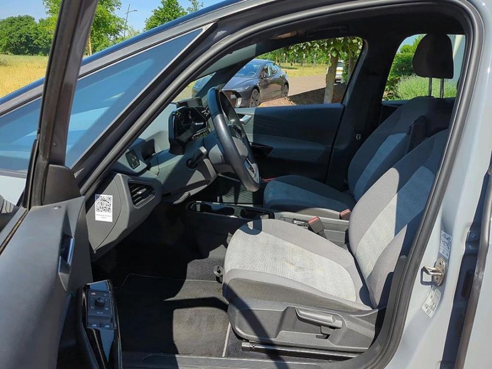 Volkswagen ID.3 58 kWh Life - Elétrico | 204 cv | 95.303 km | 12/2020