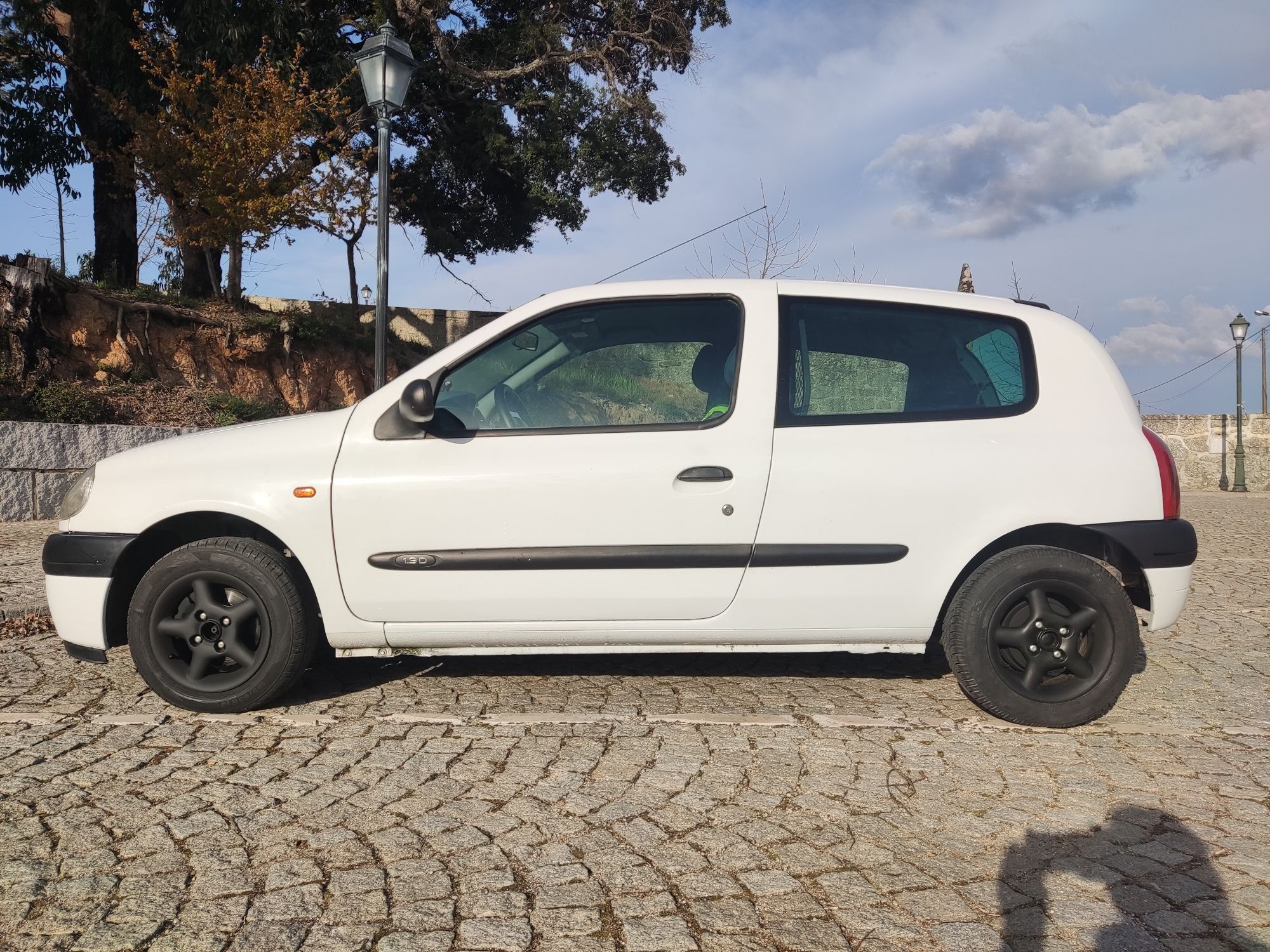 Renault Clio 1.9D