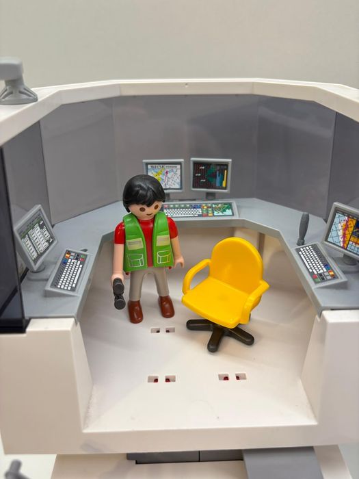 Playmobil City Action 71392 Wielki Samolot transportowo-pasażerski